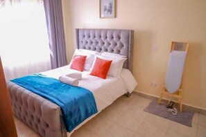 Business Apartment | 3 bedrooms, free WiFi - Lux Suites Greatwall Getaway Apartments (Athi River)