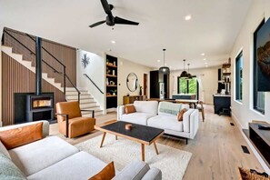 Smart TV, fireplace, offices