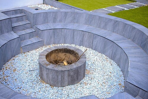 Semeni Asante Getaway