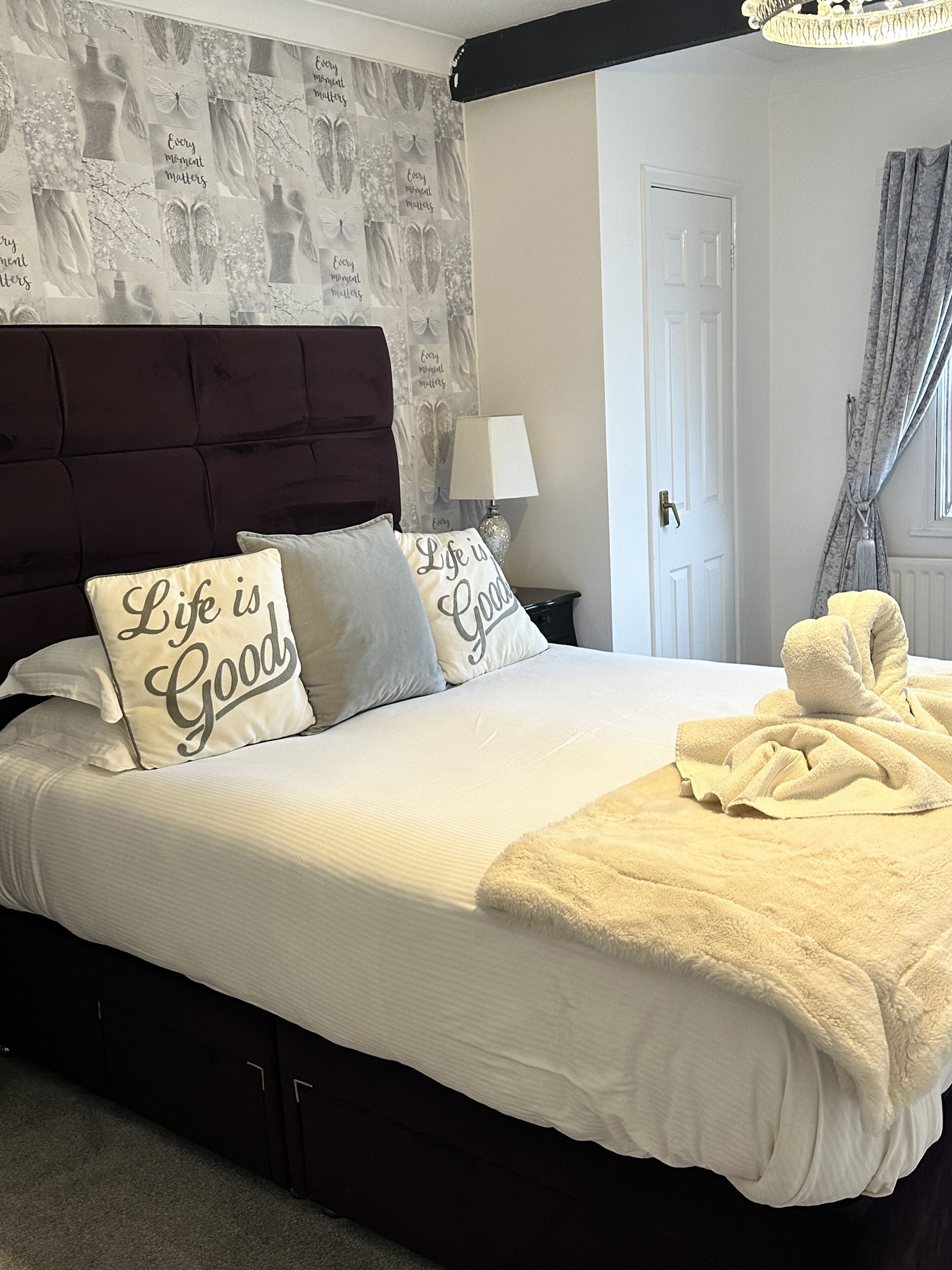 Standardzimmer | 1 Schlafzimmer, individuell eingerichtet, Bettwäsche