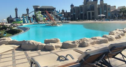 Flat inside the hotel with heated pool and WiFi