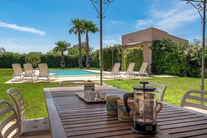 Basic Villa | Terrace/patio - Villa Bouganville by Wonderful Italy (Syracuse)