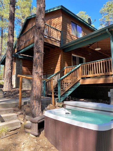 Adventure Lodge - Prescott Cabin Rentals