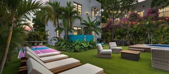 Villa mi Amor | Calle Ocho