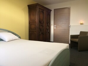 4 Schlafzimmer, WLAN, Bettwäsche