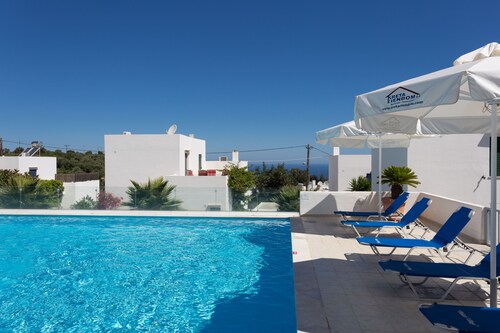 Anatoli 14, 3-bedr house, roof terrace with Seaview