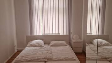 3 bedrooms, free WiFi, bed sheets