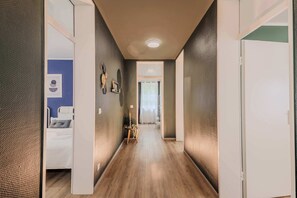 5 bedrooms, desk, travel crib, WiFi - RheinsteigChalet | Whirlpool-Sauna-Billard-Kicker (Bendorf)