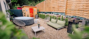 RheinsteigChalet | Whirlpool-Sauna-Billard-Kicker