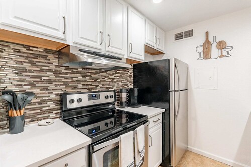 Vacay Villa I Old Town Scottsdale | Brand New!