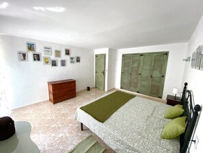 2 quartos, ferros/tábuas de passar roupa, berço de viagem, Wi-Fi