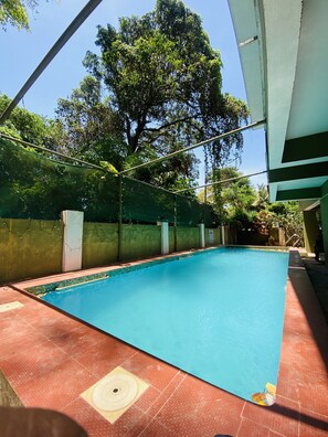 Piscina all'aperto