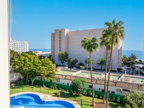 Pool - Imperial Puerto 4B - Terrace, Swimming Pool, 200m from the beach, SEA VIEWS (Torremolinos)