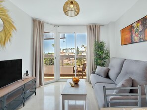 Living area - Vistamarina 309A - Terrace, Pool, Sea Views. 300m from the beach (Torremolinos)