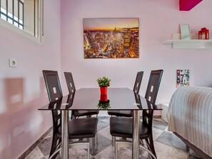 Dining - Sol Montemar 23 - Swimming Pool, Parking, 200m from the beach (Torremolinos)