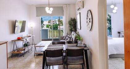 Phaedrus Living Harmony Seaview Flat