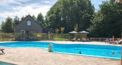 We would like to invite you to this brand new chalet for a wonderful beach holiday.