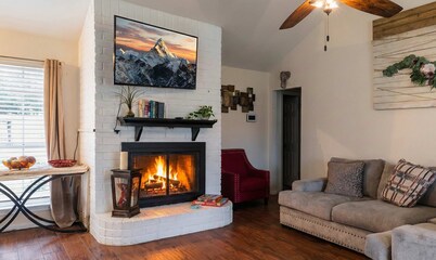 Cozy 3BR Home Escape | Modern & Serene