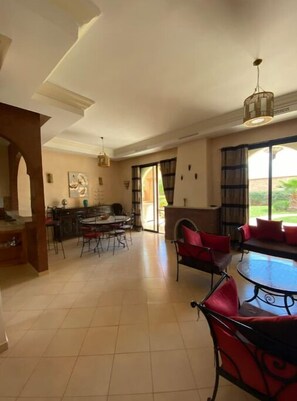 Interior - Villas Oumnas, L'évasion aux Portes du Désert (Oumnass)