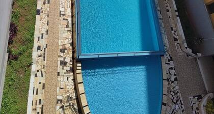 Lux Suites Spring Garden Apartments