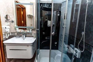 Free toiletries, hair dryer, bathrobes, slippers