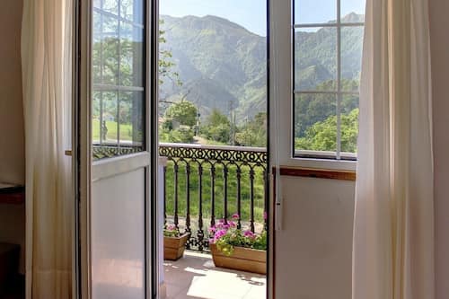 Deluxe Room | Balcony view