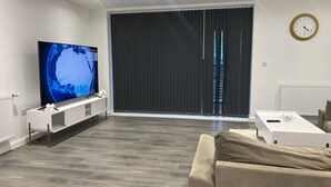 Interior - Spacious 2-bed Apartment in Dartford (Dartford)