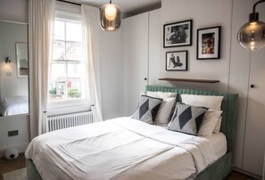 2 camere, ferro/asse da stiro, Wi-Fi gratuito, lenzuola