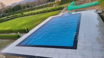 Alberca al aire libre