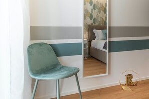 1 chambre, fer et planche à repasser, Wi-Fi gratuit, draps fournis