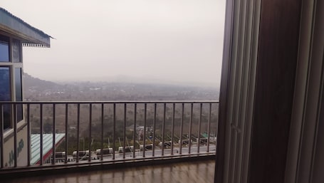 Standard Room | Balcony view