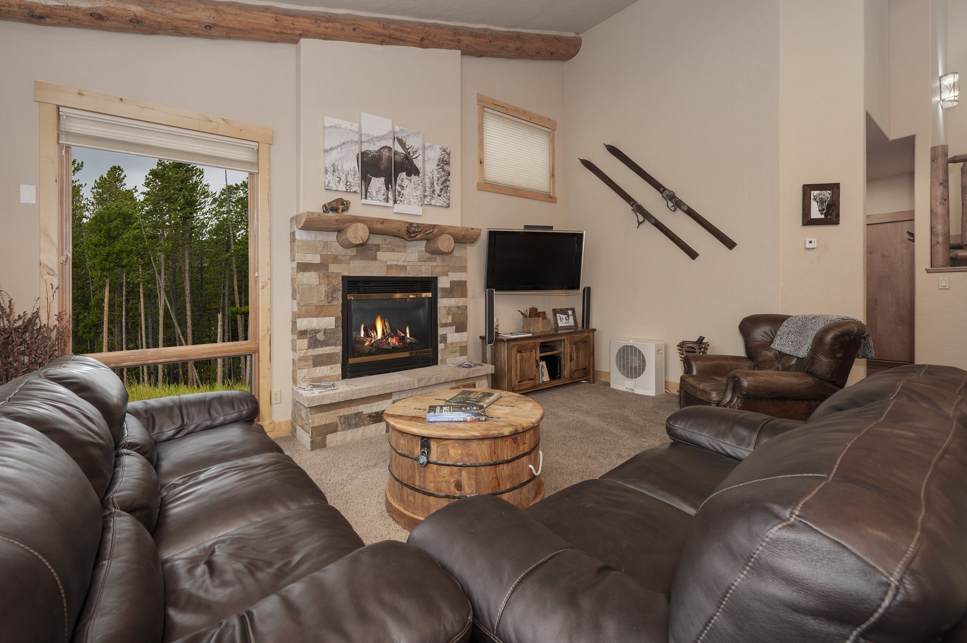 Townhome, 3 Bedrooms | Living area