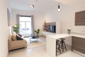 Premium Apartment, 1 Bedroom, Non Smoking, City View | Living area | 42-inch Smart TV with digital channels, streaming services - Origer Apartments (Luxembourg City)