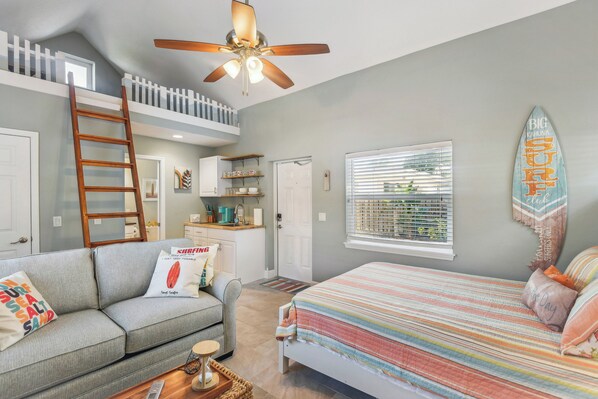 Apartment (0 Bedroom) | Front of property - New Smyrna Beach Hideaway < 1 Mi to Beach! (New Smyrna Beach)