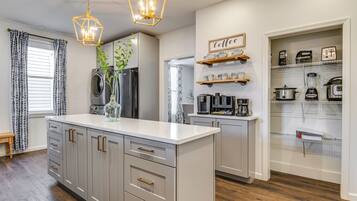 House (1 Bedroom) | Interior