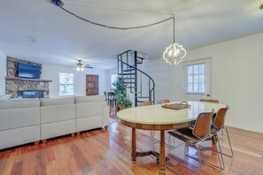 House (4 Bedrooms) | Interior - Mountainside Bliss: Red River Getaway w/ Fireplace (Red River)
