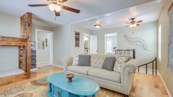 Rumah (4 Bedrooms) | Interior