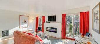 Ketchum Vacation Rental - Hike, Ski & Explore!