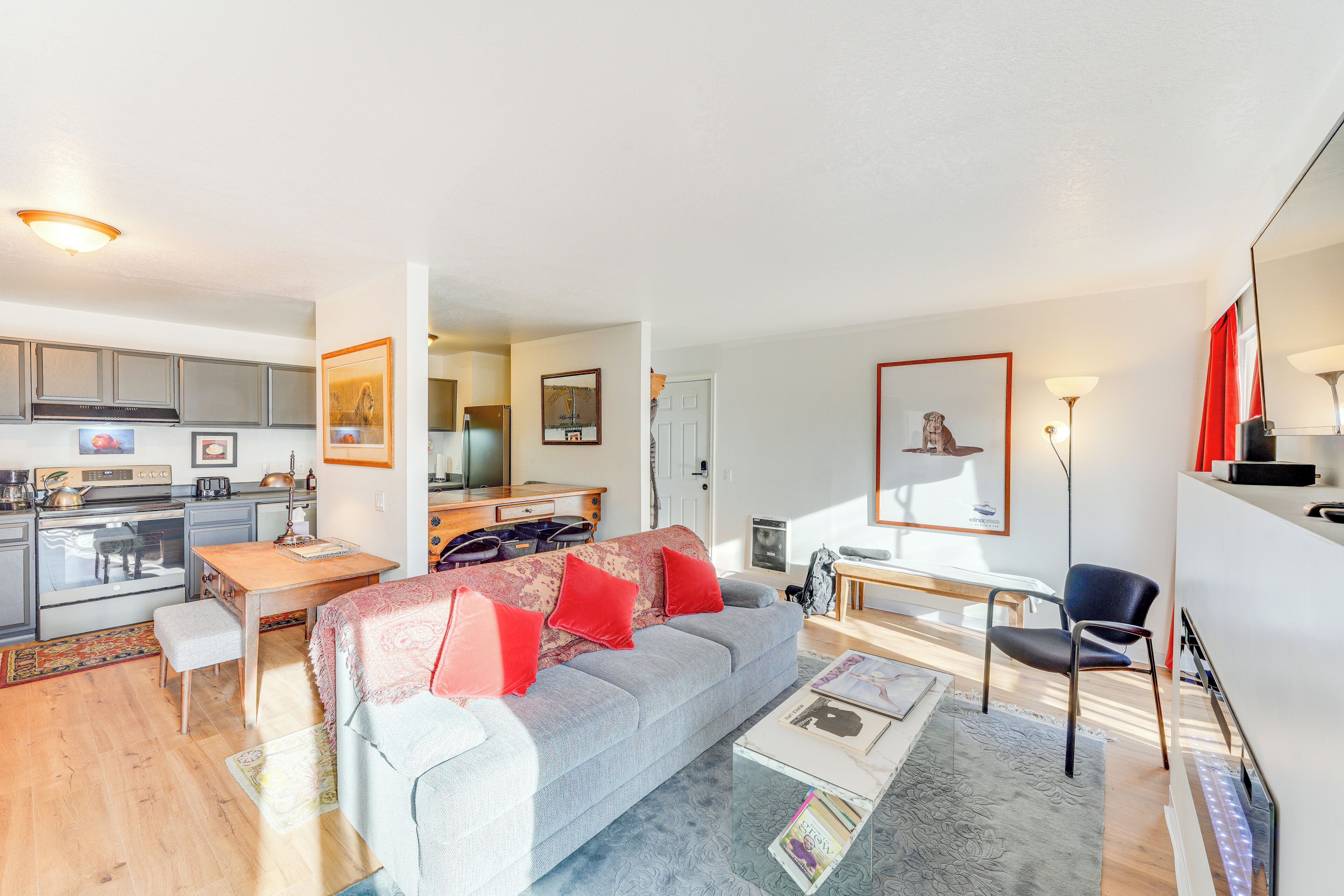 Apartment (1 Bedroom) | Interior