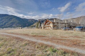 Apartment (1 Bedroom) | Interior - Ketchum Vacation Rental - Hike, Ski & Explore! (Ketchum)