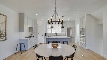 Căn hộ (3 Bedrooms) | Nội thất