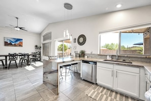 Casa (3 Bedrooms) | Parte interna
