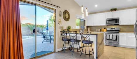 House (3 Bedrooms) | Interior