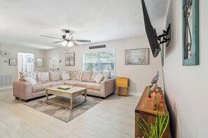 House (4 Bedrooms) | Interior - Bikes, Yard & Fire Pit at Upscale Lecanto Home! (Lecanto)