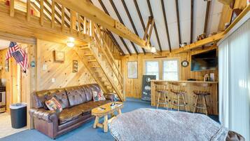 House (1 Bedroom) | Interior