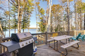 Interior - Cozy Chemo Pond Cabin w/ Dock & Waterfront Views (Eddington)