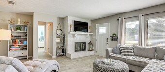 Lovely Retreat: Walk to Manasota Key Beach!