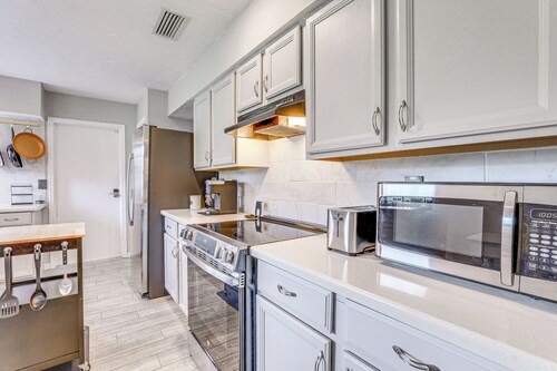 Lovely Retreat: Walk to Manasota Key Beach!