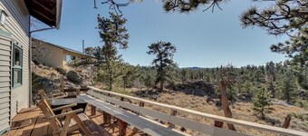 Red Feather Lakes Cabin w/ Deck & Views!