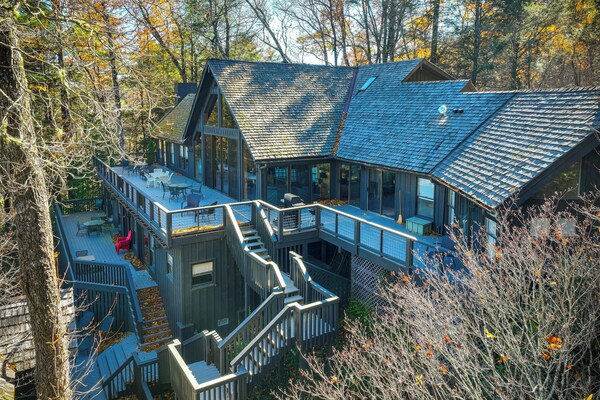 6 Mi To Sapphire Resort! Mtn-view Cashiers Home - Cashiers, NC